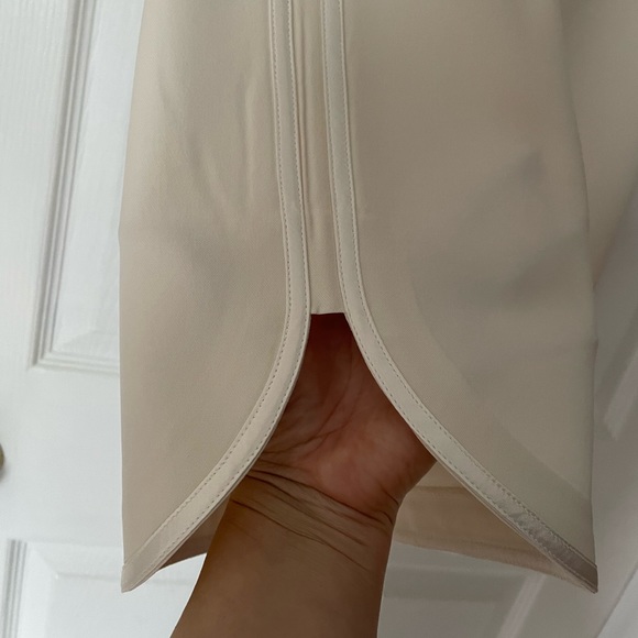 Ermanno Scervino Beige Pull Up  Relaxed Fit Pants Size 40 Small - Picture 3 of 11